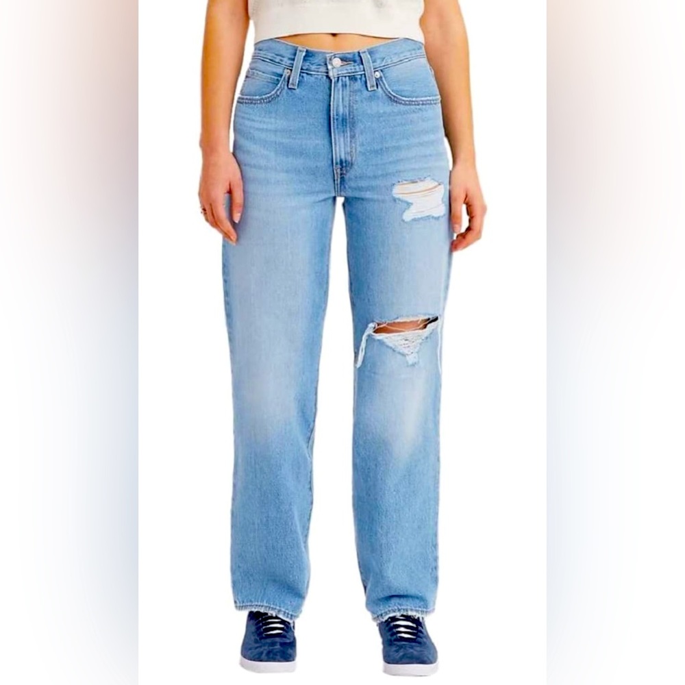 NWT Levi's Women's 94 Baggy ripped jeans